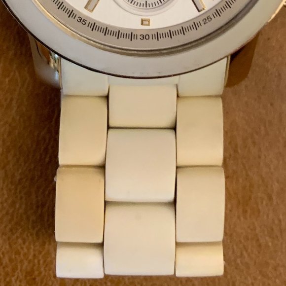 Michael Kors Ceramic Watch main image 6